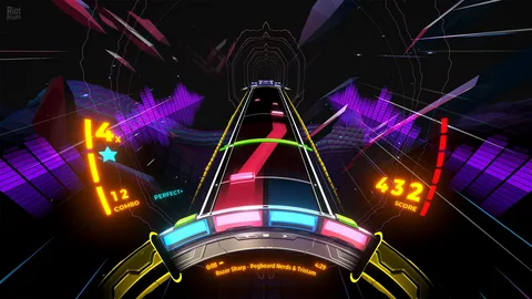Captura Spin Rhythm XD – Carril Iluminado Con Flechas De Colores Y Fondo Espacial Oscuro