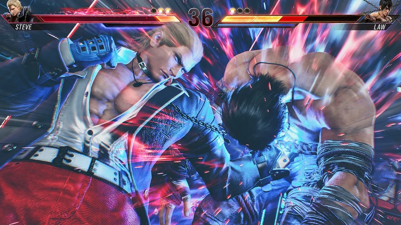 Captura TEKKEN 8 Ultimate Edition – Steve Conecta Un Punetazo Directo Al Rostro De Law En Medio De Una Explosion De Efectos