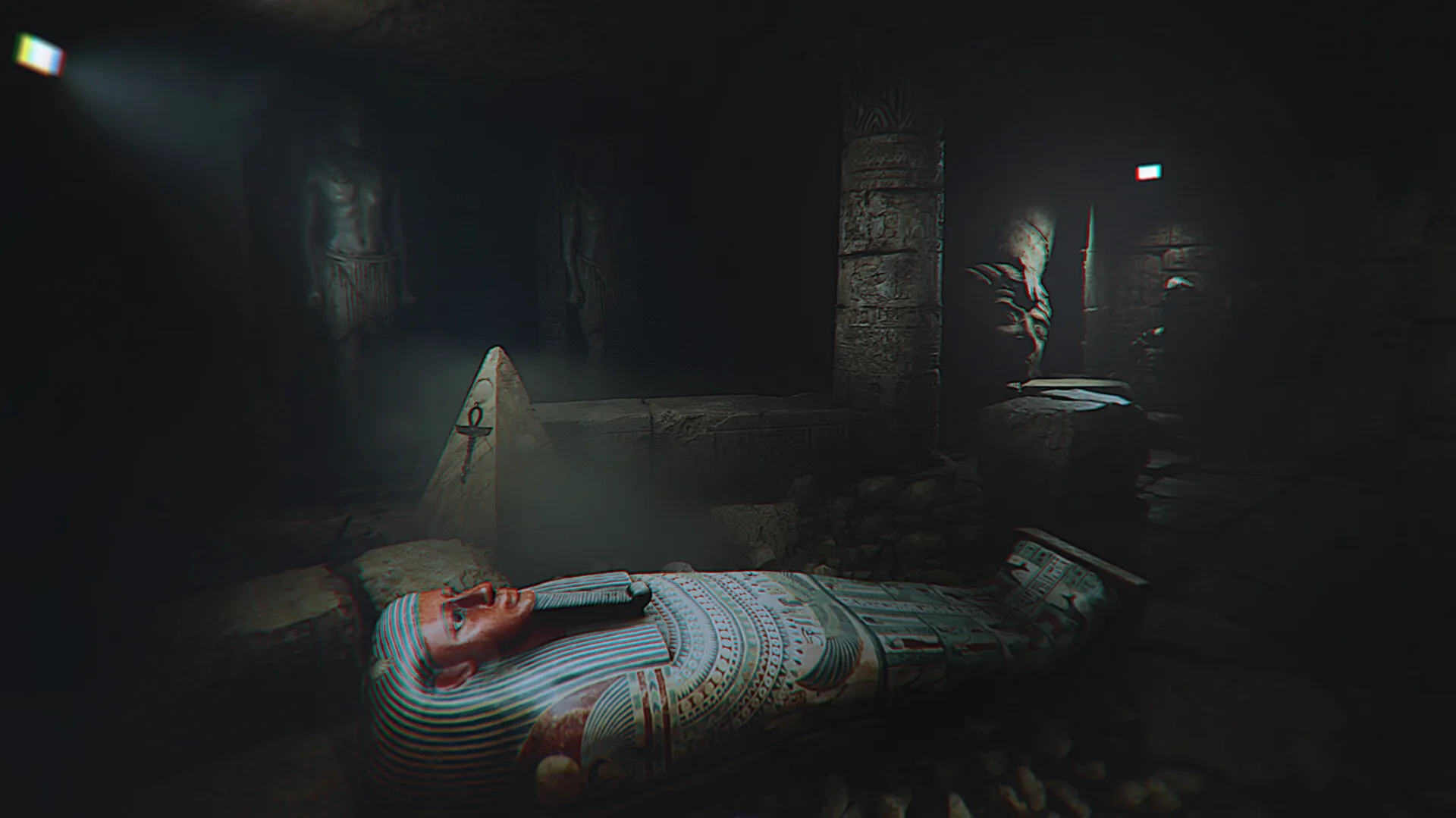 Captura AMENTI Habitacion En Ruinas Con Cama Y Luz Tenue En Un Ambiente Inquietante