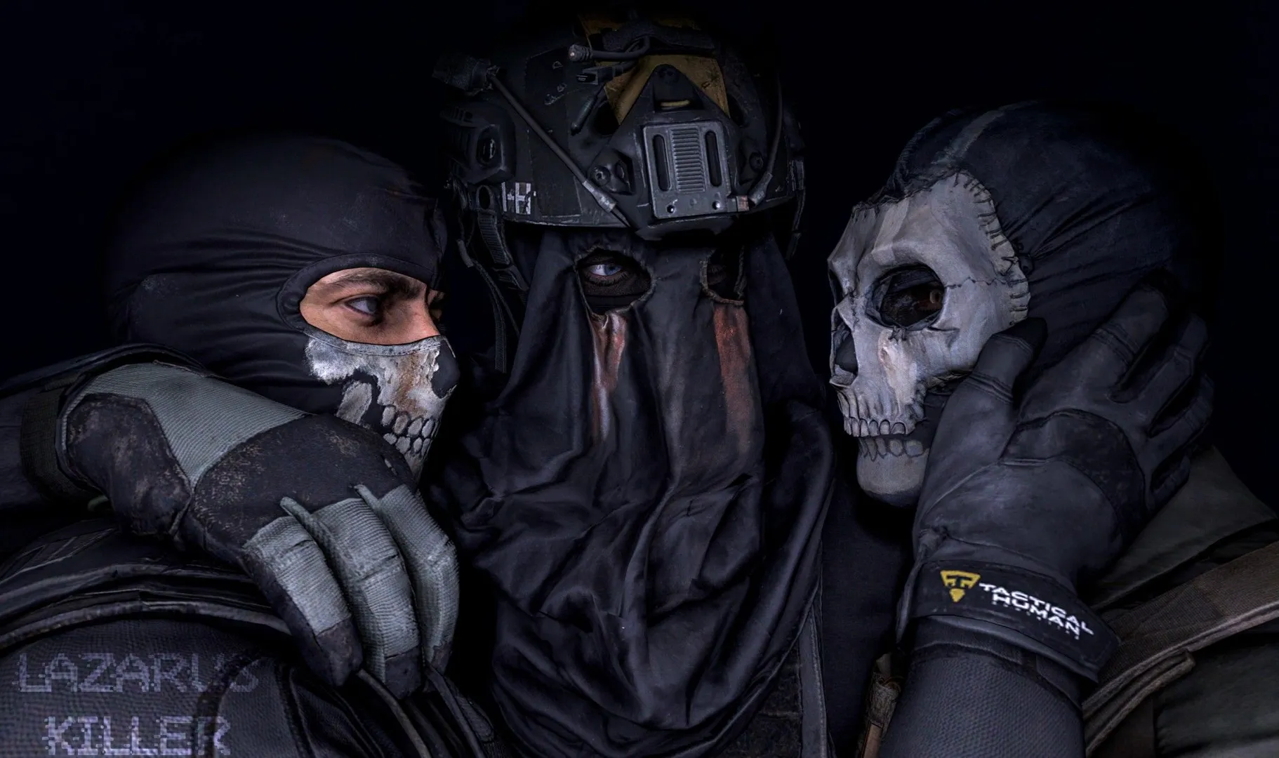 Captura Call Of Duty Ghosts – Tres Soldados Con Cascos Tacticos En Primer Plano