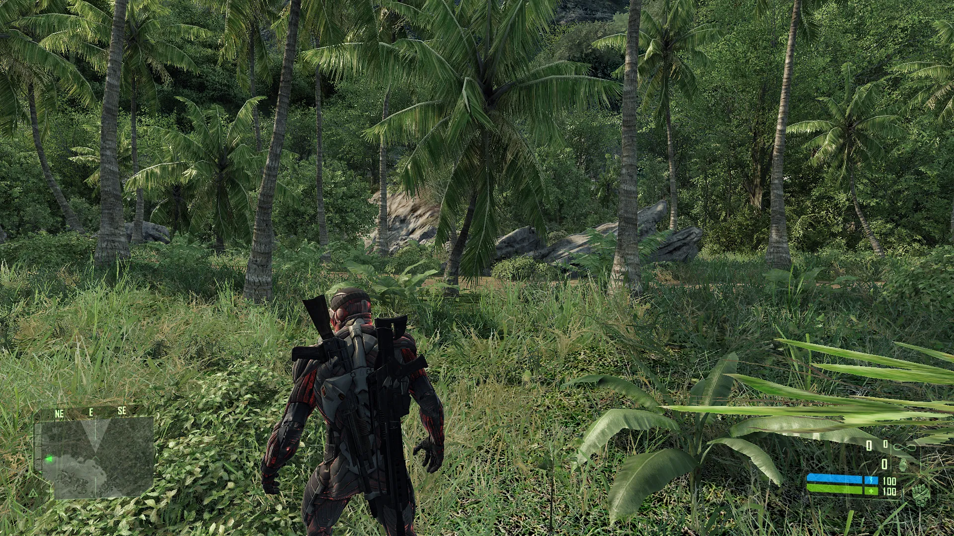 Captura Crysis Remastered Trilogy – Personaje Con Traje Nanotecnologico En Medio De Una Jungla Tropical
