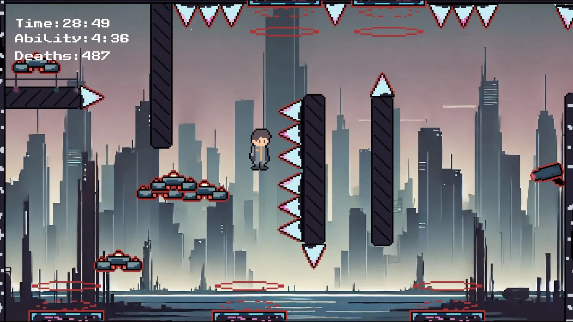 Captura Gravity Flip X – Trampas Y Picos En Un Entorno Con Edificios Y Plataformas Elevadas