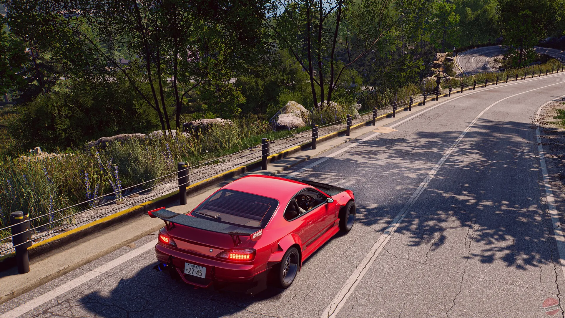 Captura Japanese Drift Master Auto Rojo En Una Carretera Curva Rodeada De Arboles Bajo Luz Diurna
