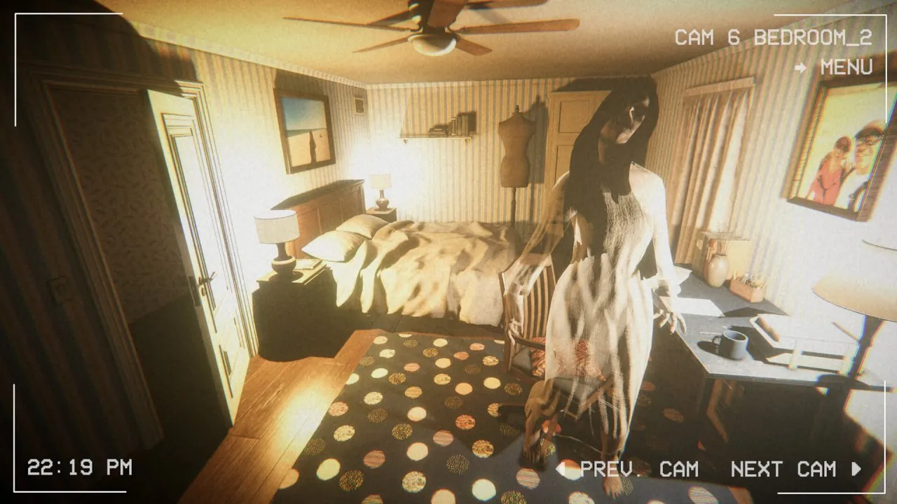 Captura Paranormal Night Shift – Aparicion Fantasmal Entre Muebles De Un Dormitorio Iluminado