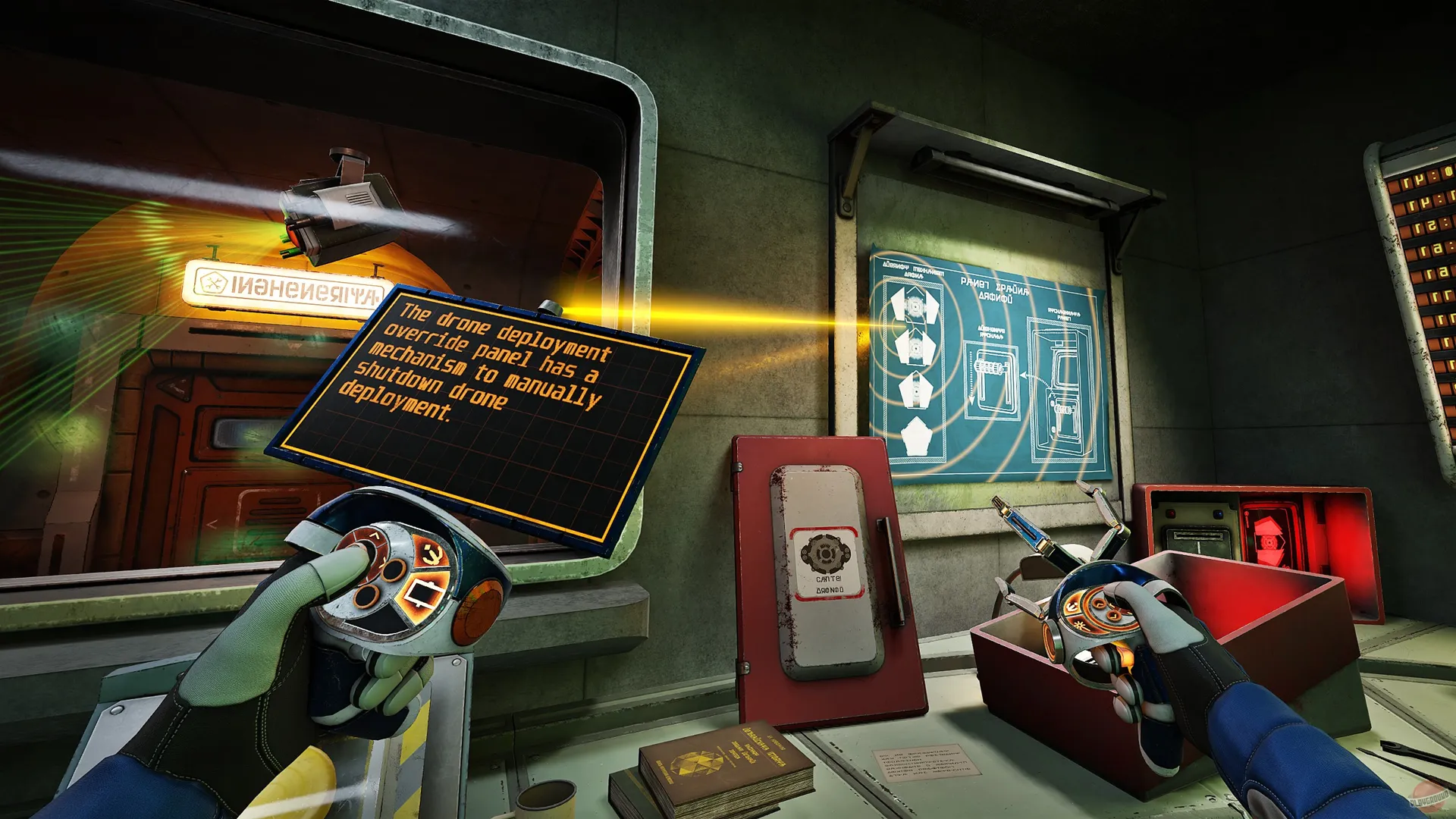 Captura Red Matter 2 – Jugador Examina Consola Con Texto Naranja En Una Base Tecnologica
