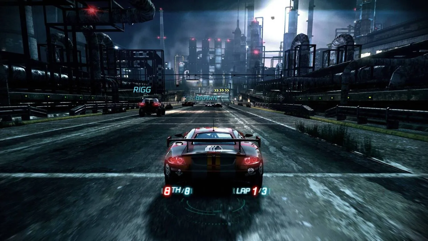 Captura SplitSecond Velocity – Coche Avanzando Por Ciudad Nocturna Con Luces De Freno Encendidas
